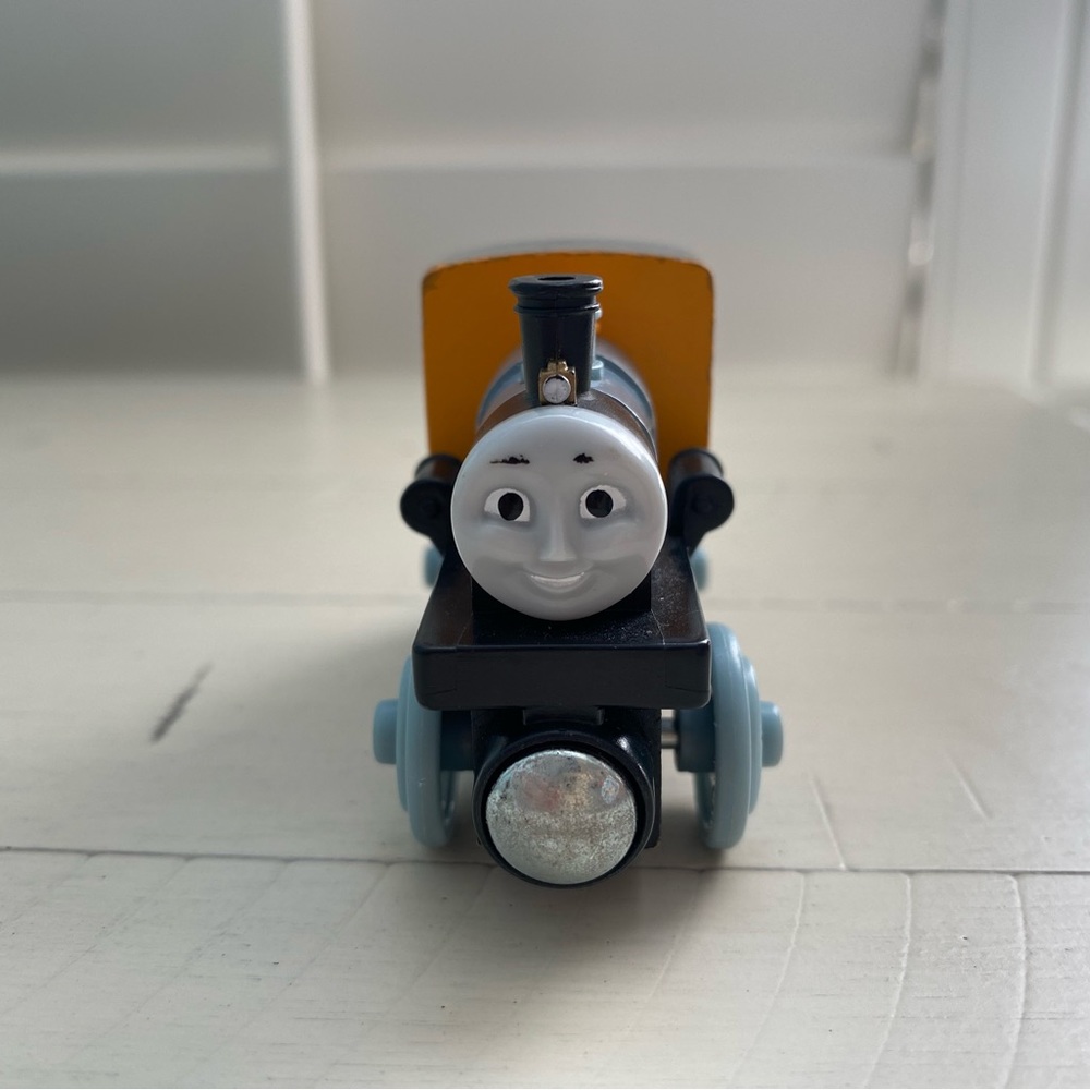 Thomas And Friends Fisher-Price Wooden Railway Bash 2012